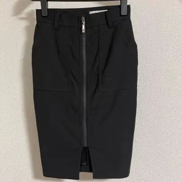 PINKY&DIANNE 블랙 타이트 스커트