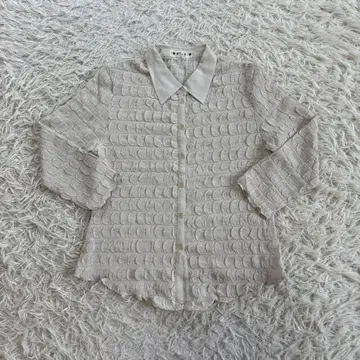 KOOS 베이지 긴팔 셔츠 블라우스 M 사이즈