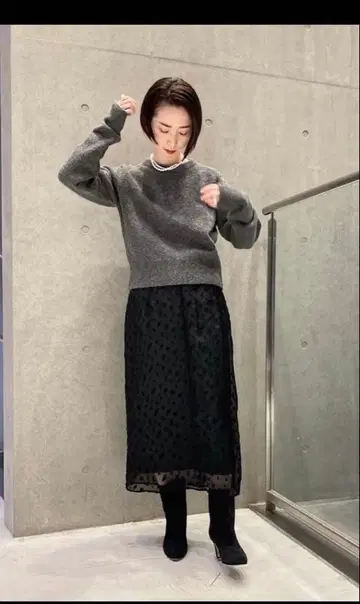 IENA 시어 자수 스커트