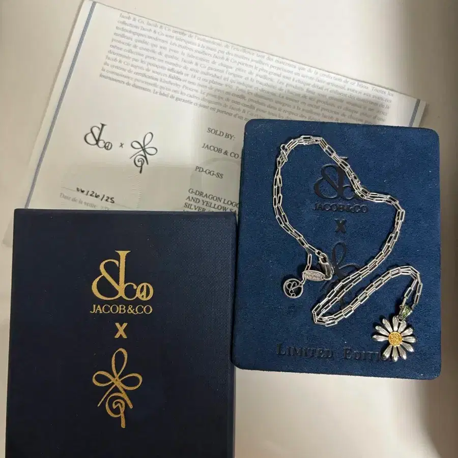 【Peaceminusone】 Pin Set #2 Multi org.jpg