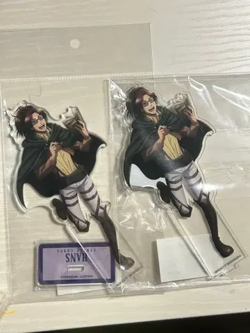 진격의 거인 한지 그려낸 아크릴 스탠드