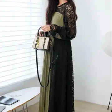 에크란 바이컬러 레이스 절개 플리츠 롱 원피스 S 무지 맥시 길이