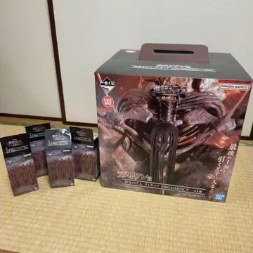 제일복권 라스트 원상 종말의 거인 피규어 초거대 거인 4체 포함