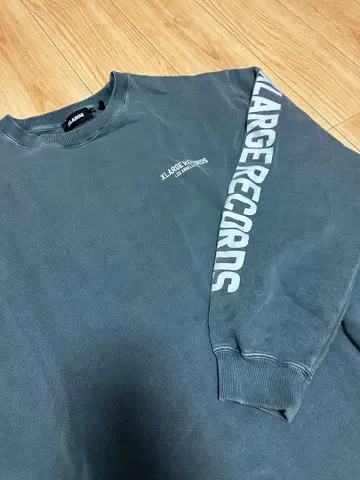 XLARGE 그린 그레이 로고 맨투맨 L 새상품급 1회 착용