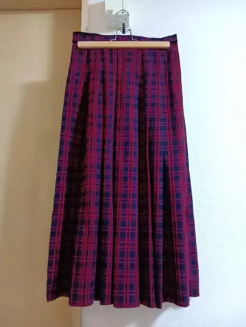 메리제니 체크 무늬 스커트