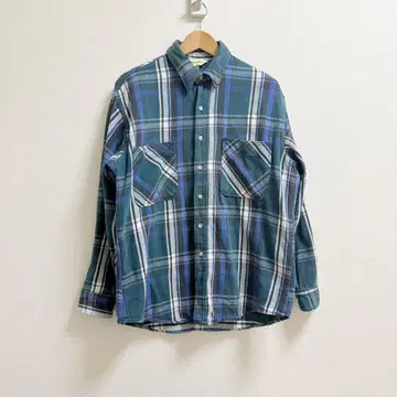 St. John's Bay 플란넬 셔츠