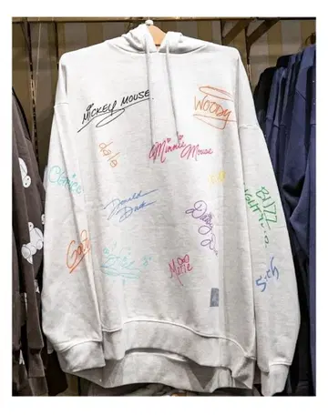 디즈니 캐릭터 사인 후드티
