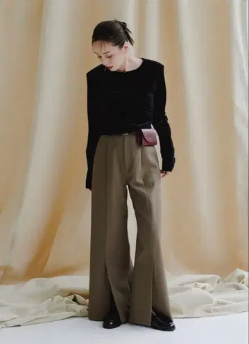 anuans 센터 슬릿 와이드 팬츠