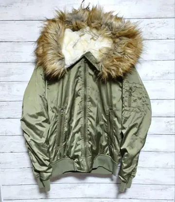 어스 뮤직 앤 이콜로지 n-2b 봄버 자켓 y2k