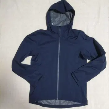 유니클로 블록 테크 후드티 네이비 S 사이즈