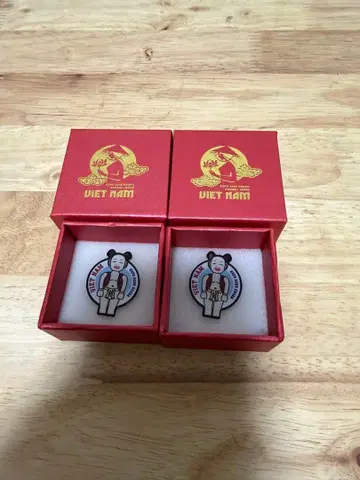 박람회 베트남관 핀 배지 2개 세트 레어