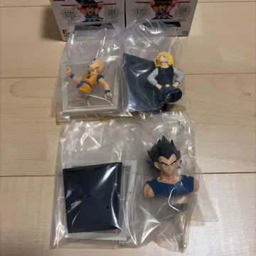 제일복권 드래곤볼 E상 만화 스트럭처 크리링 18호 베지터