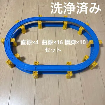 프라레일 교각 10개, 직선 4개, 곡선 16개