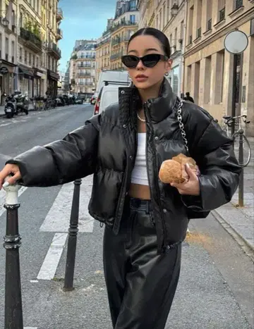 블랙 크롭 다운 자켓