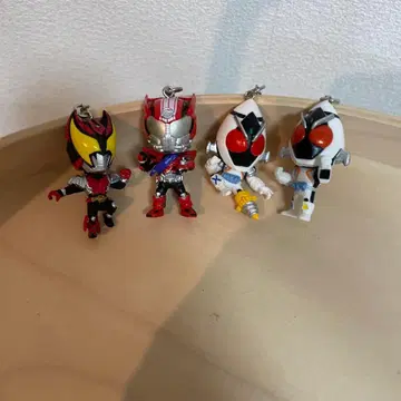 가면라이더 키링형 피규어 4체 세트