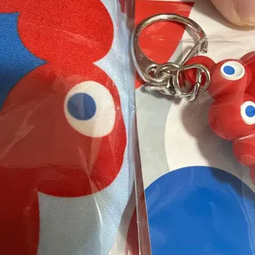 빨간색 캐릭터 키링