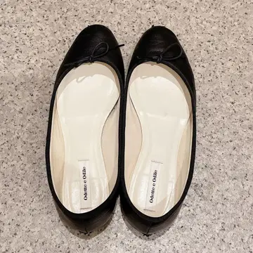 오데트 e 오딜 블랙 발레 슈즈