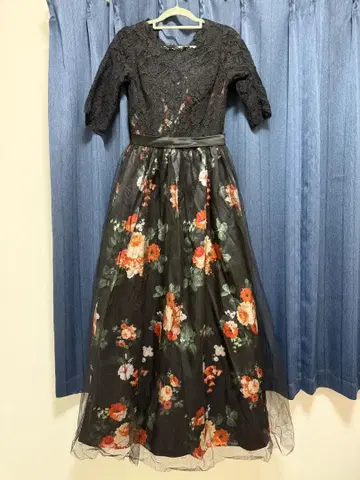 미사용 새상품 플라워 프린트 롱 드레스