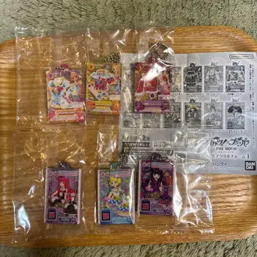 가챠가챠 프리파라 아크릴 참