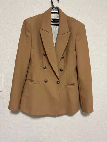 ZARA 베이지 더블 브레스트 자켓
