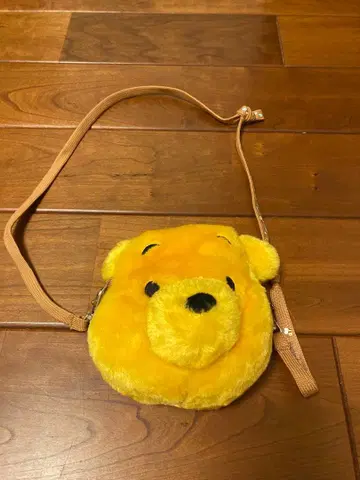 디즈니 리조트 곰돌이 푸 미니백