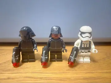 [ 정품 ] 레고 스타 워즈 75132 미니 피규어 3개