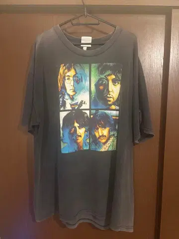 00s The Beatles ' Member Photo tee