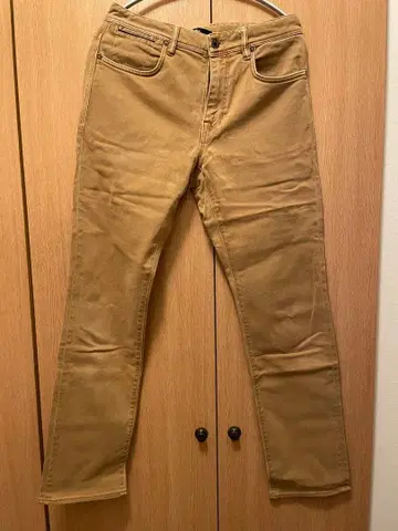 Incotex 베이지 치노 팬츠