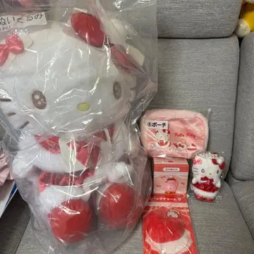 헬로키티 제일복권 봉제 인형 마스코트 백참 소품함 파우치