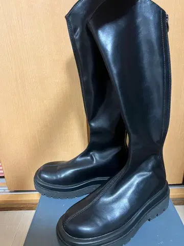 블랙 통굽 롱 부츠