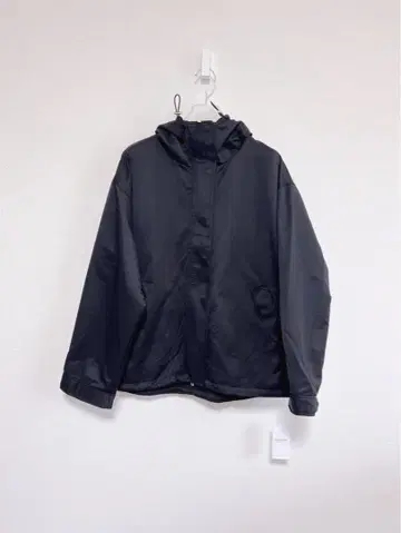 이번 시즌 Spick & Span 발수 마운틴 후드티