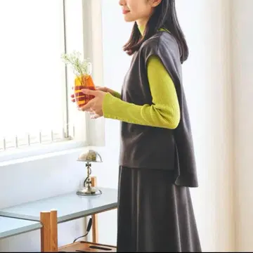 라메 리브 소매 버튼 니트탑 KEYUKA