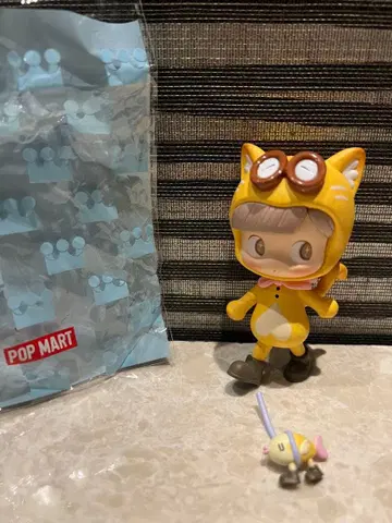 POPMART Cat Walk LiLiOS Daily