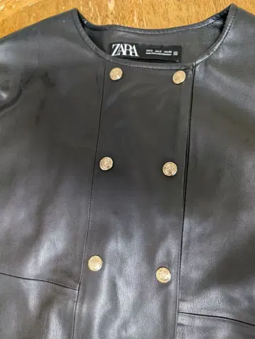 ZARA 블랙 가죽풍 노카라 자켓