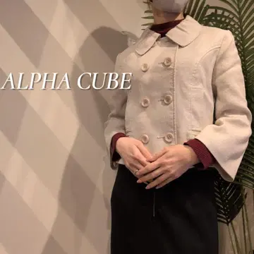 택 포함 새상품 ALPHA CUBIC 숏 기장 소프트 페플럼 자켓