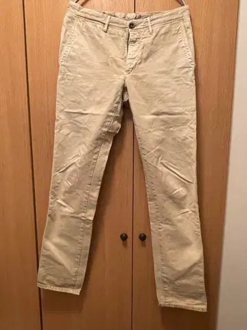 INCOTEX 베이지 슬림핏 치노 팬츠