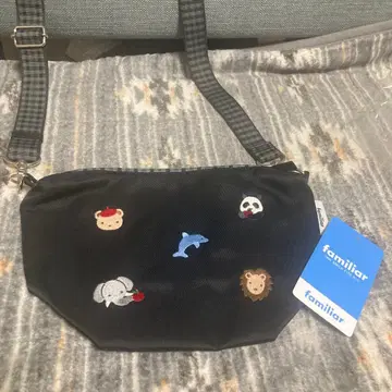 패밀리아 어드벤처 월드 미니백