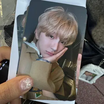 boynextdoor 운학 인기가요 사전녹화 트레이딩 카드