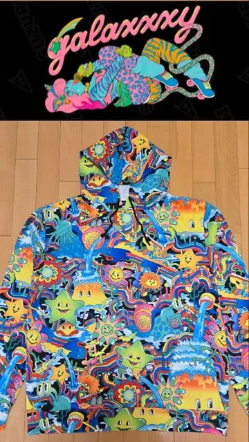 galaxxxy 올 패턴 후드티