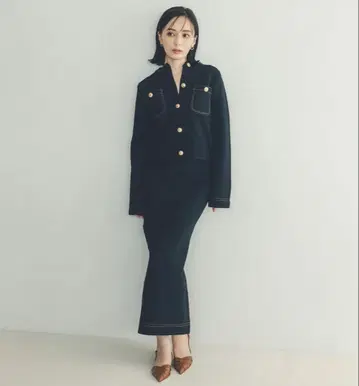 아뉴앙스 셋업 네이비 S 사이즈