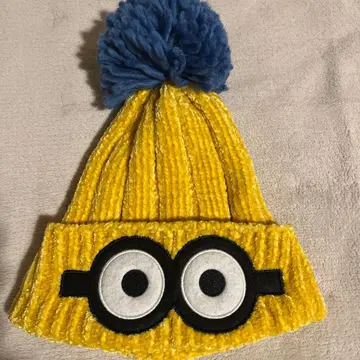 [ 새상품급 ] 유니버셜 미니언 니트 모자 폼폼