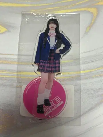 프로듀스 101 더 걸즈 아크릴 스탠드 타카미 분네이