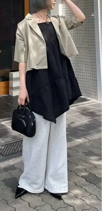 카키 반팔 자켓 S 사이즈