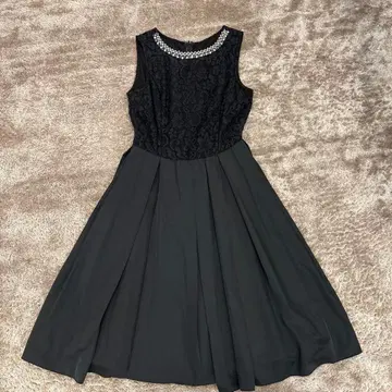 Commecaism S 사이즈