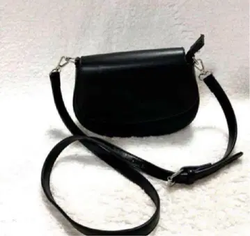 [ 새상품급 ] 숄더백 블랙 블랙 앙비 사선 크로스 컴팩트 숄더백