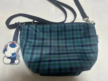 파밀리아 숄더백