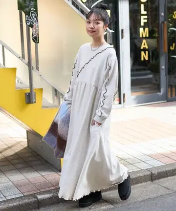 프릭스스토어 배색 멜로 맨투맨 원피스