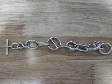 Llife BOTTON CHARM BRACELET