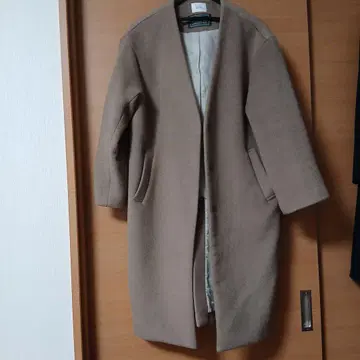 LOWRYS FARM 메리노 에어 롱 코트 베이지 브라운