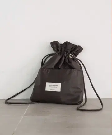 뷰티풀 피플 스튜디우스 별주 숄더 복조리백